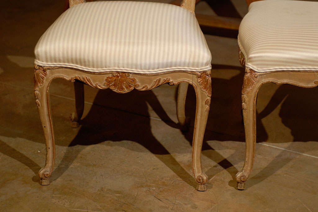 Set of Six French Louis XV Style Dining Room Side Chairs, Early 19th Century 2