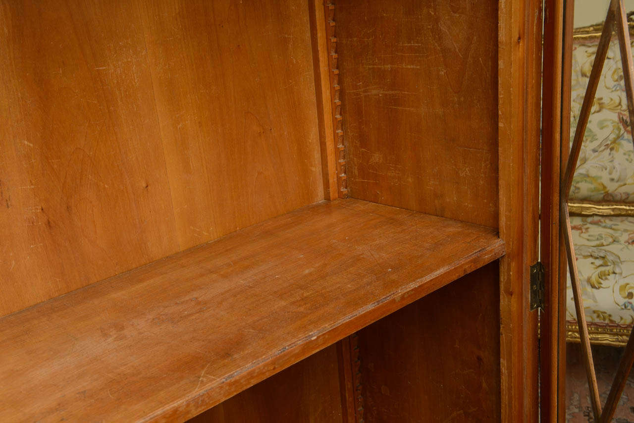 19th Century English  Superb Satinwood Bookcase 3