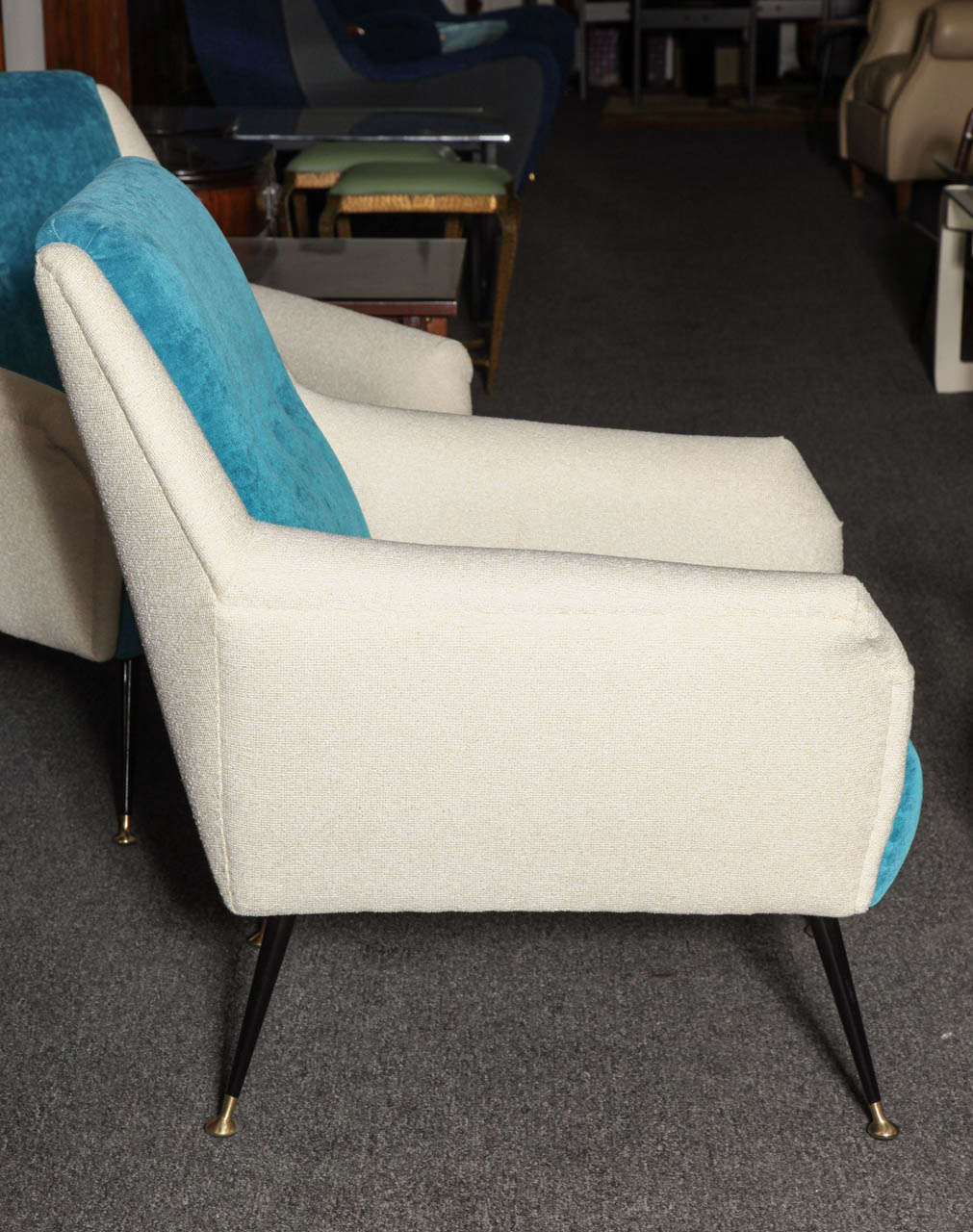 Pair of Armchairs by Gio Ponti Made in Milan, 1955 In Excellent Condition For Sale In New York, NY