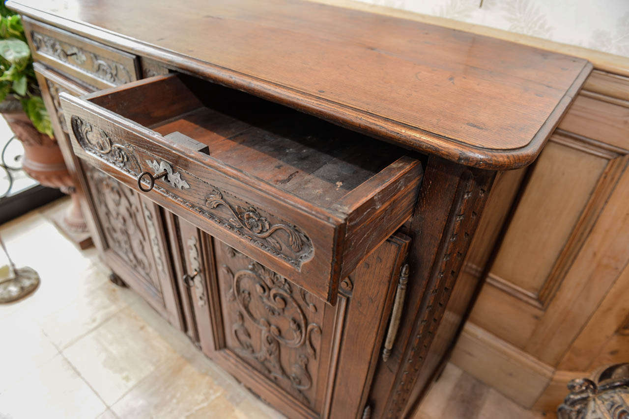 French 19th Century Carved Oak Buffet, Circa 1860 For Sale