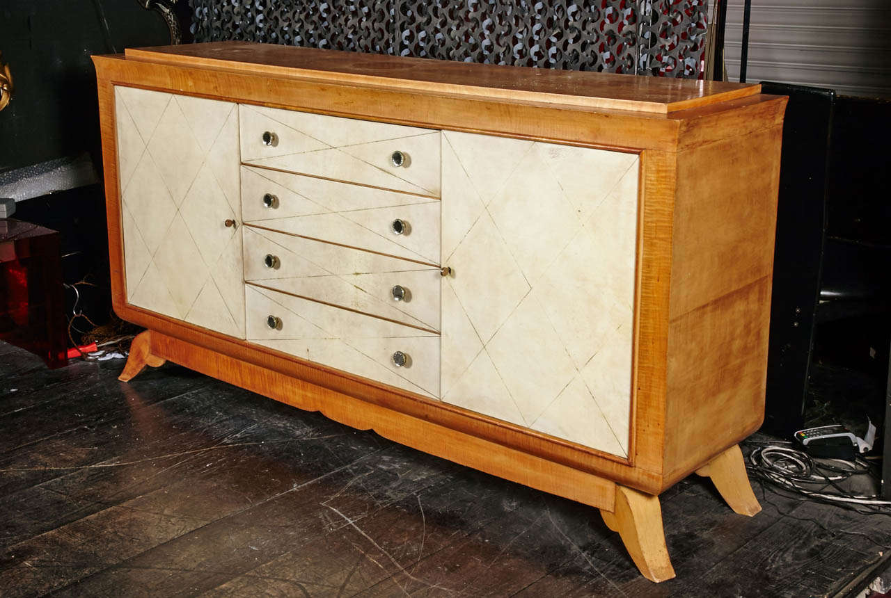 Parchemin Buffet Attributed to Suzanne Guiguichon in Sycamore Wood For Sale 1