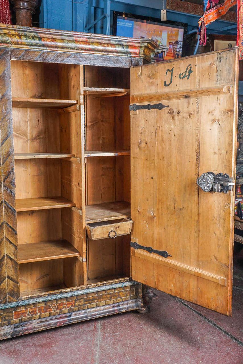 Late 19th Century Bavarian Armoire In Good Condition For Sale In Hudson, NY