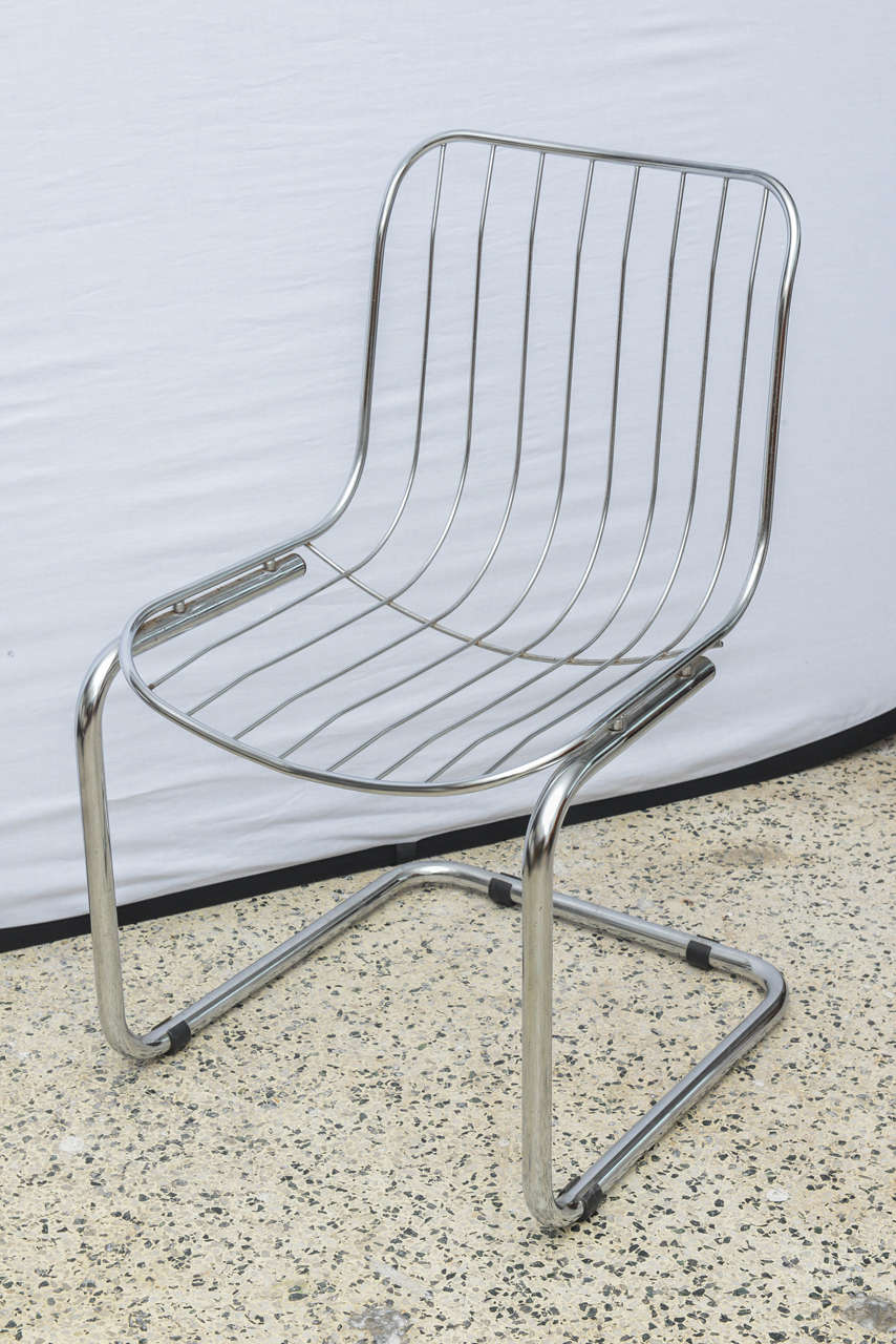 Mid-20th Century Pair of Italian Chrome Wire Chairs, Italy Late 1960s