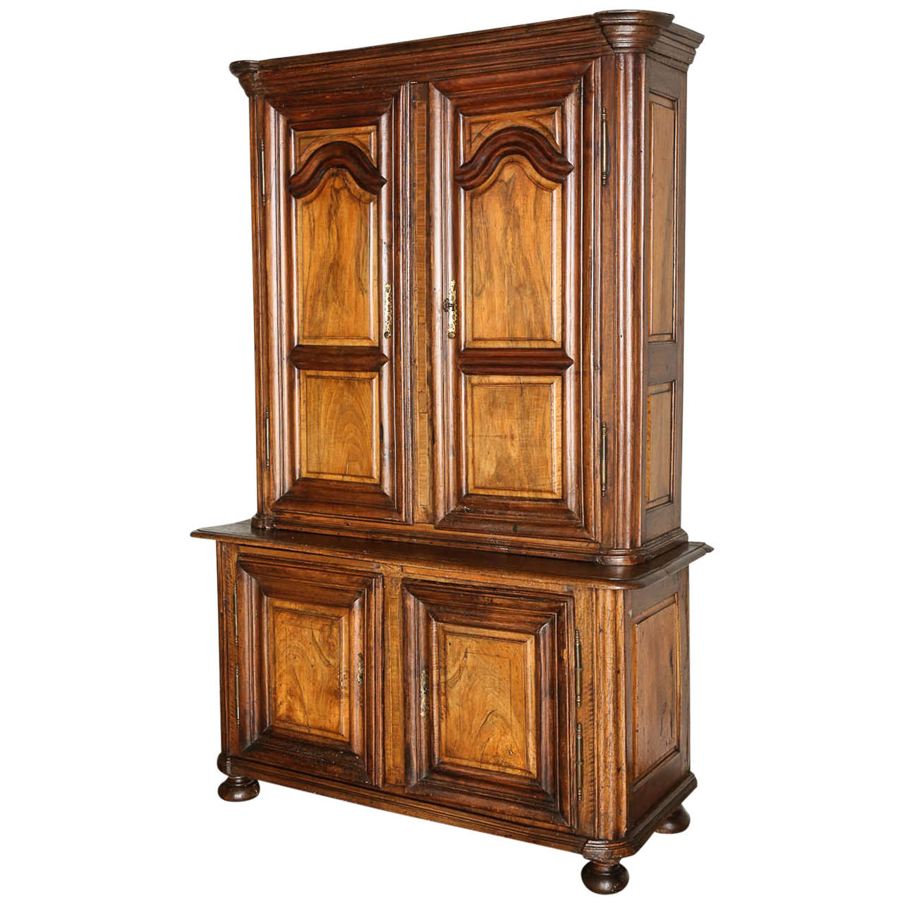 French Louis XIV Style Buffet a Deux Corps in Walnut, 18th Century For Sale