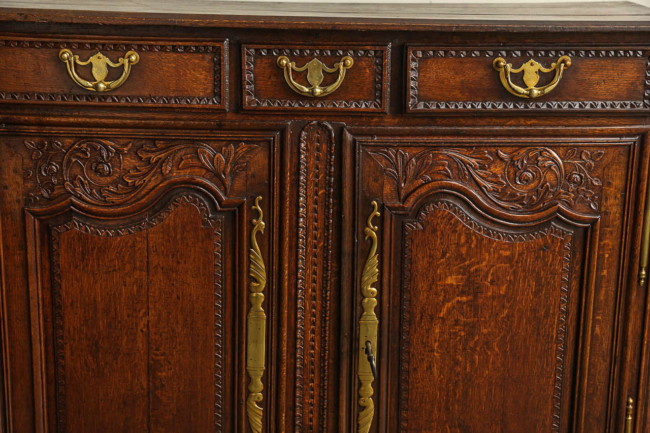 Wood 19th Century French Louis XV Style Bahut in Oak