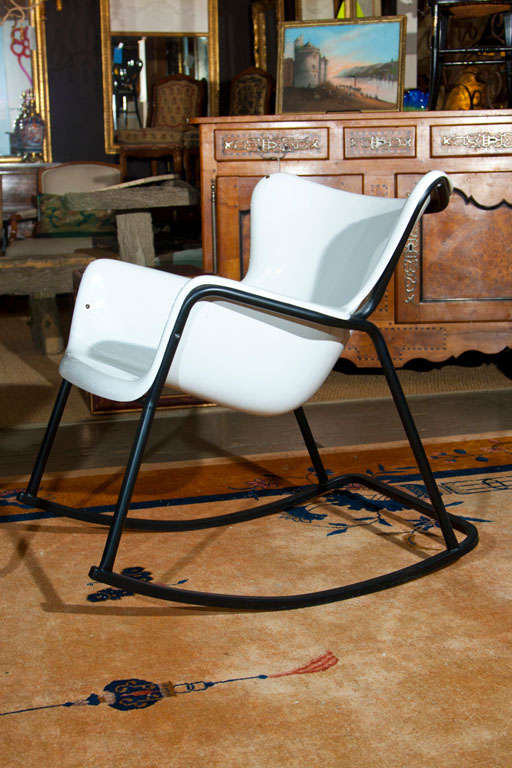 Mid-20th Century Pair Fiberglass Rockers by Lawrence Peabody Rare Find