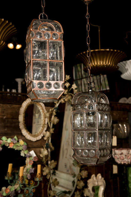 Two Italian Blown Glass Pendant Lights For Sale 4
