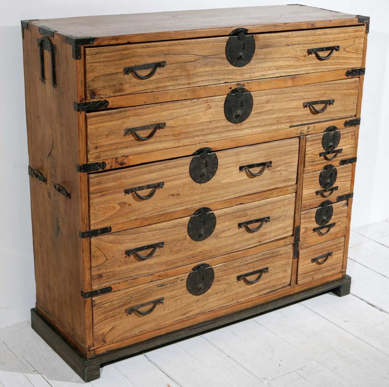 Modern Large Early 20th Century Japanese Tansu Chest
