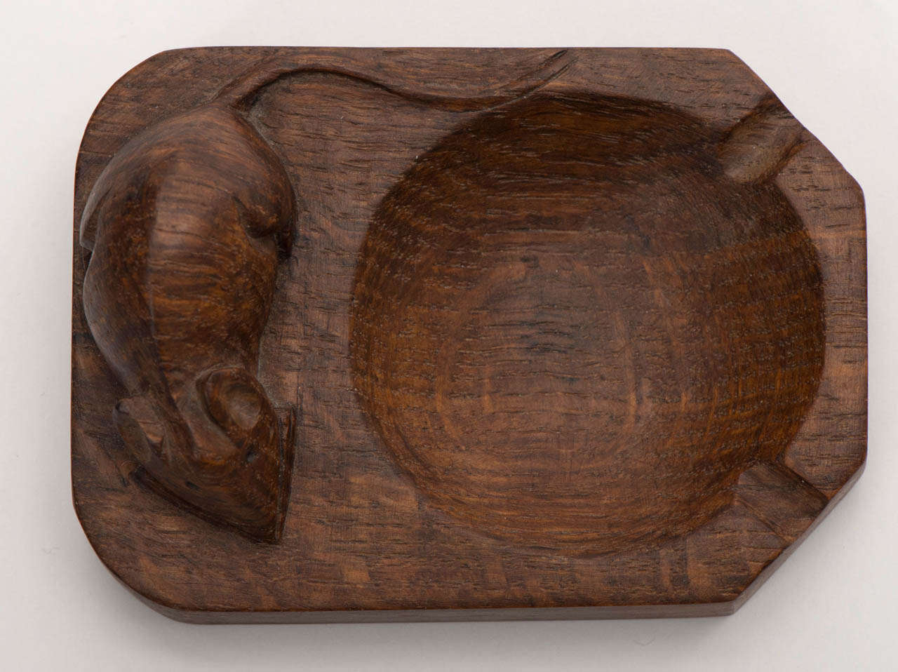 Robert “Mouseman” Thompson Ashtray In Excellent Condition In Macclesfield, Cheshire