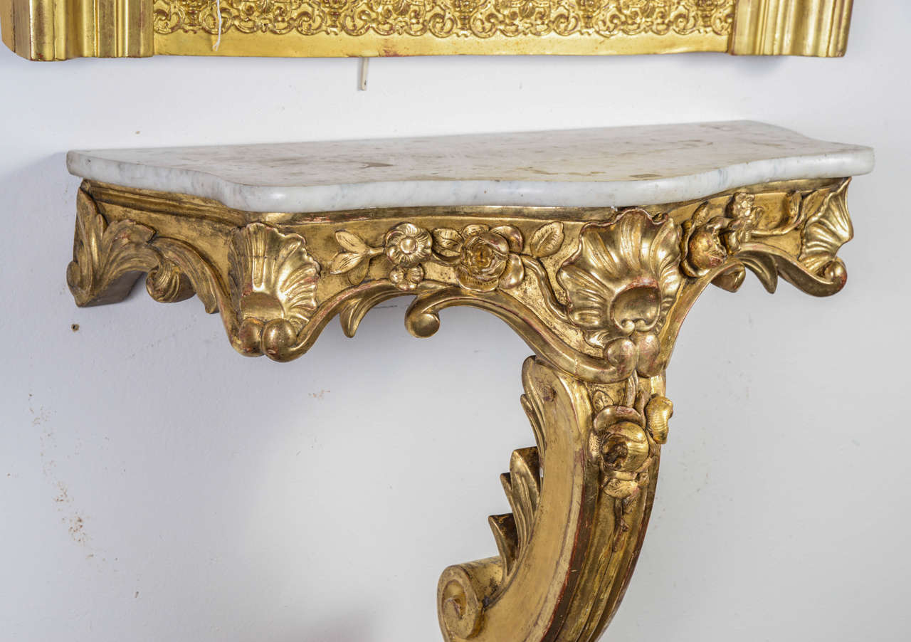Pair of Gilded Wood Consoles In Good Condition For Sale In Paris, FR