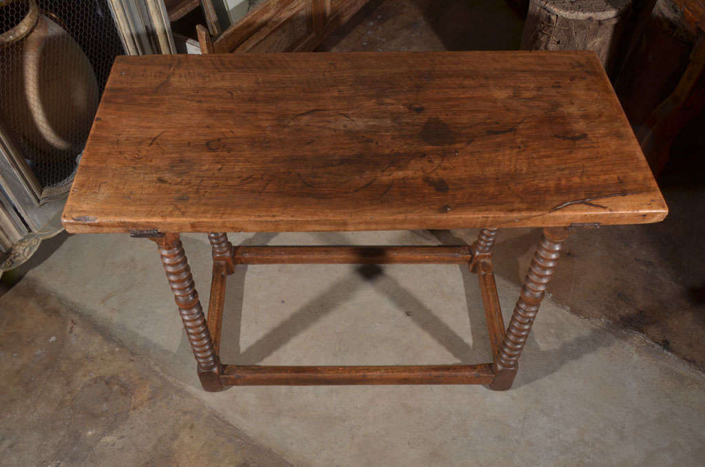 18th Century Spanish Walnut Table 2