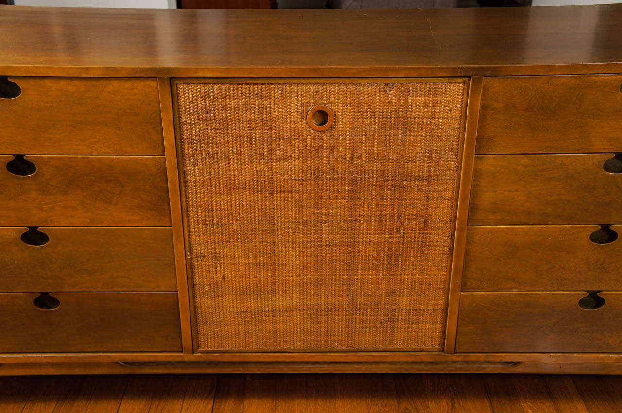 Credenza 1