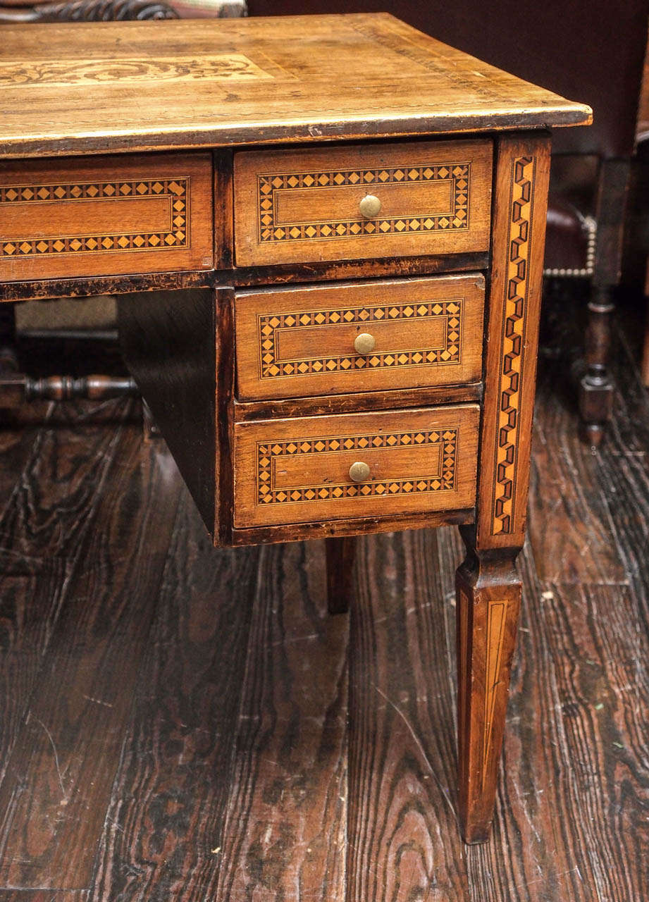Directoire Italian 19th Century Inlaid Walnut Desk For Sale