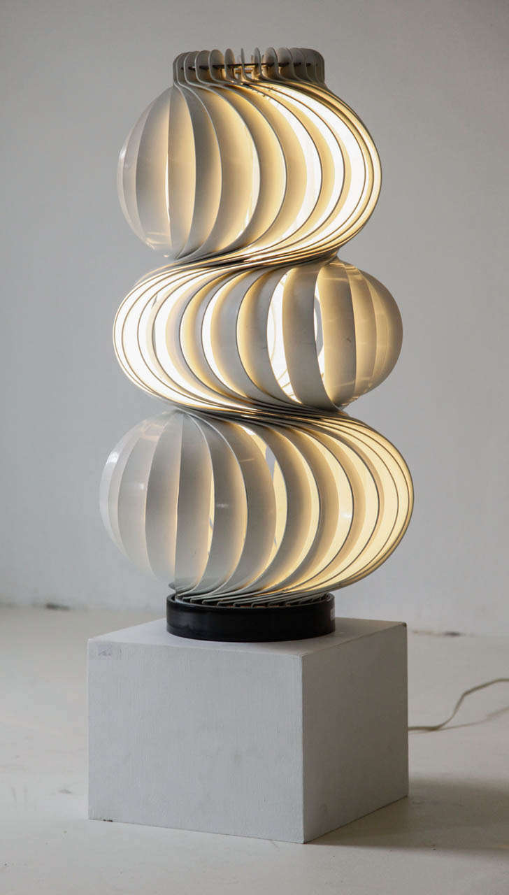 Sculptural Lamp designed by the Austrian Designer Von Bohr for Valenti Luce, Italy 1968