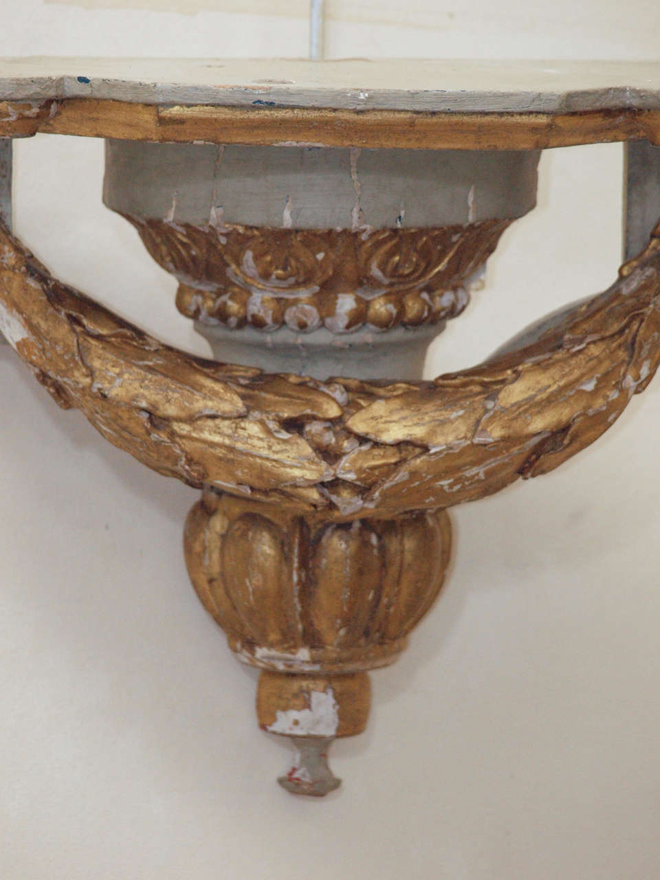 Neoclassical Pair of 18th Century Carved Wall Brackets