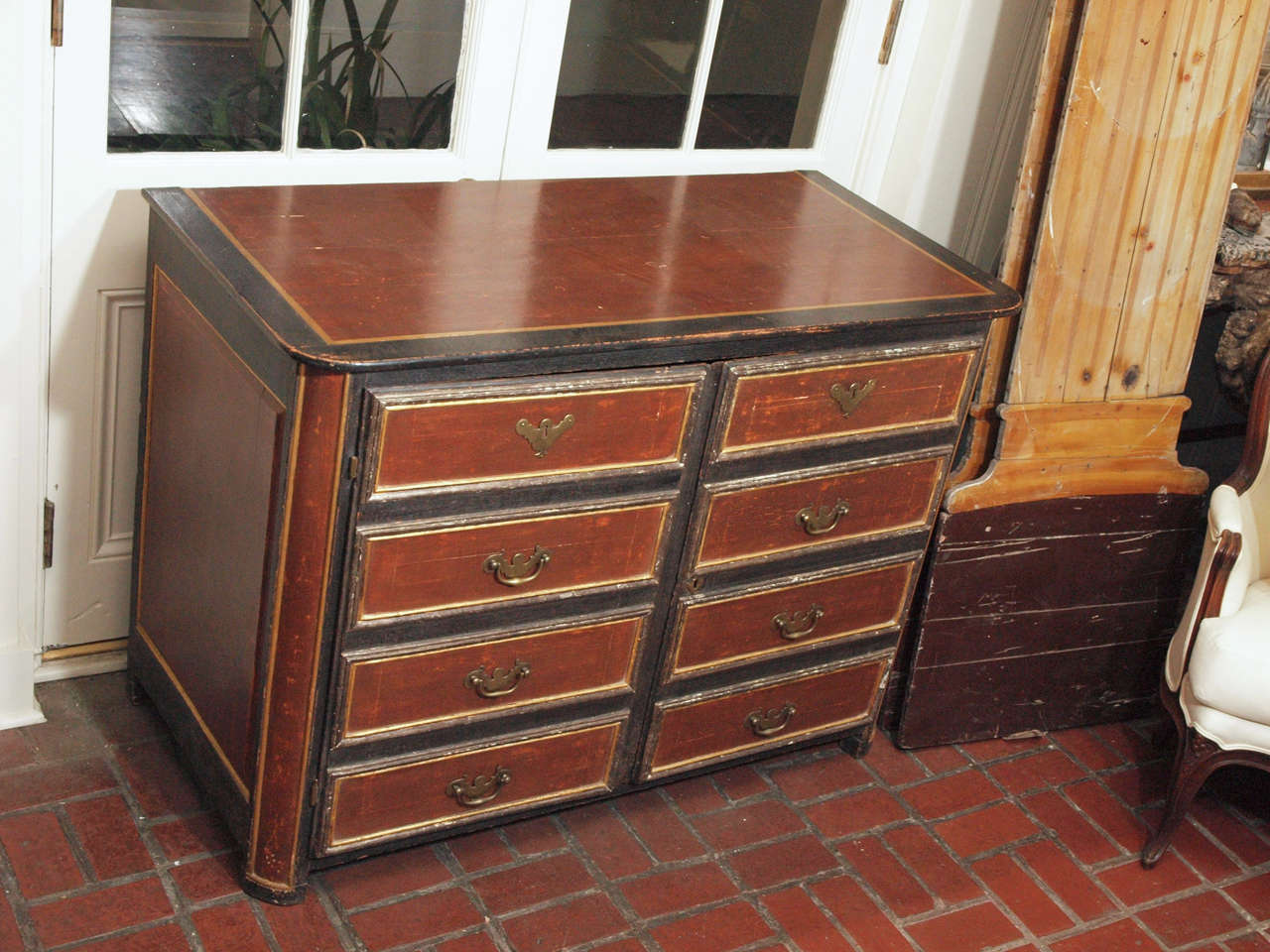 19th century two door painted and giltwood French Louis XVI map chest with two pull-out shelves