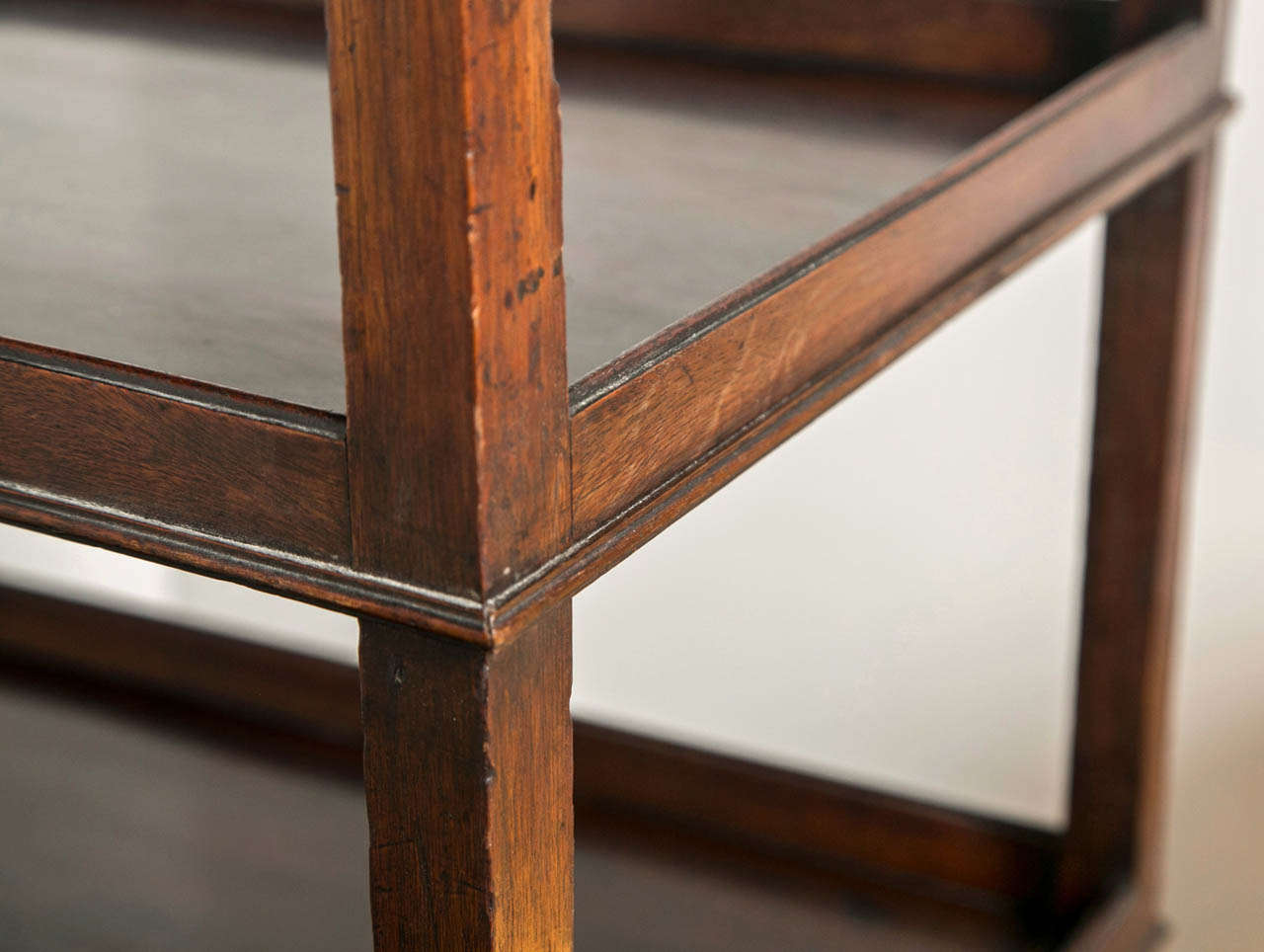 Antique  English Hepplewhite Mahogany Etagere 1