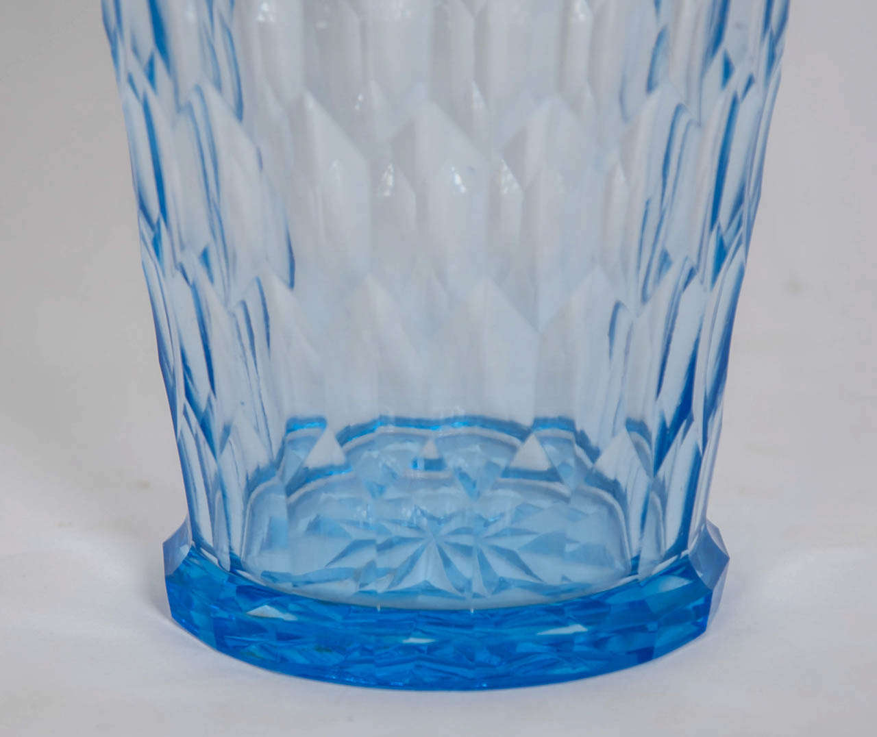 1920s Cut Glass Vase and Cover Designed by Edward Hald for Orrefors In Excellent Condition For Sale In Stratford Upon Avon, GB
