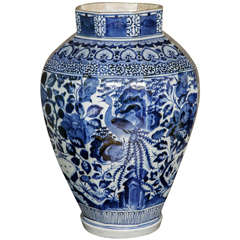 Antique A Huge 17th Century Japanese Octagonal Arita Blue & White Vase, circa 1680