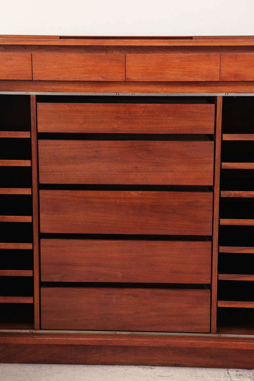 Mid-20th Century Gentleman's Chest by Paul McCobb for Calvin