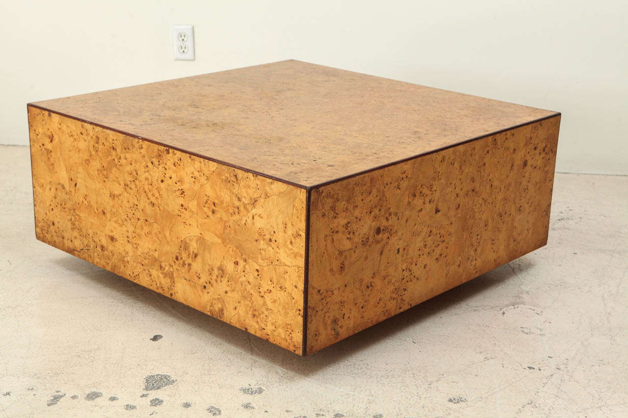 Olive Burl Table by Milo Baughman In Excellent Condition In Los Angeles, CA