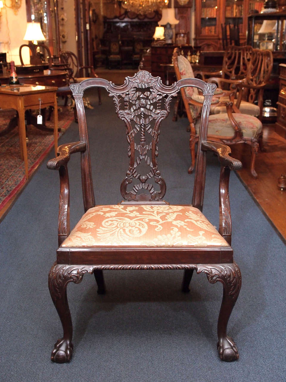 English Set of Eight Antique Mahogany Fine 19th Century Ribbon Back Dining Chairs For Sale