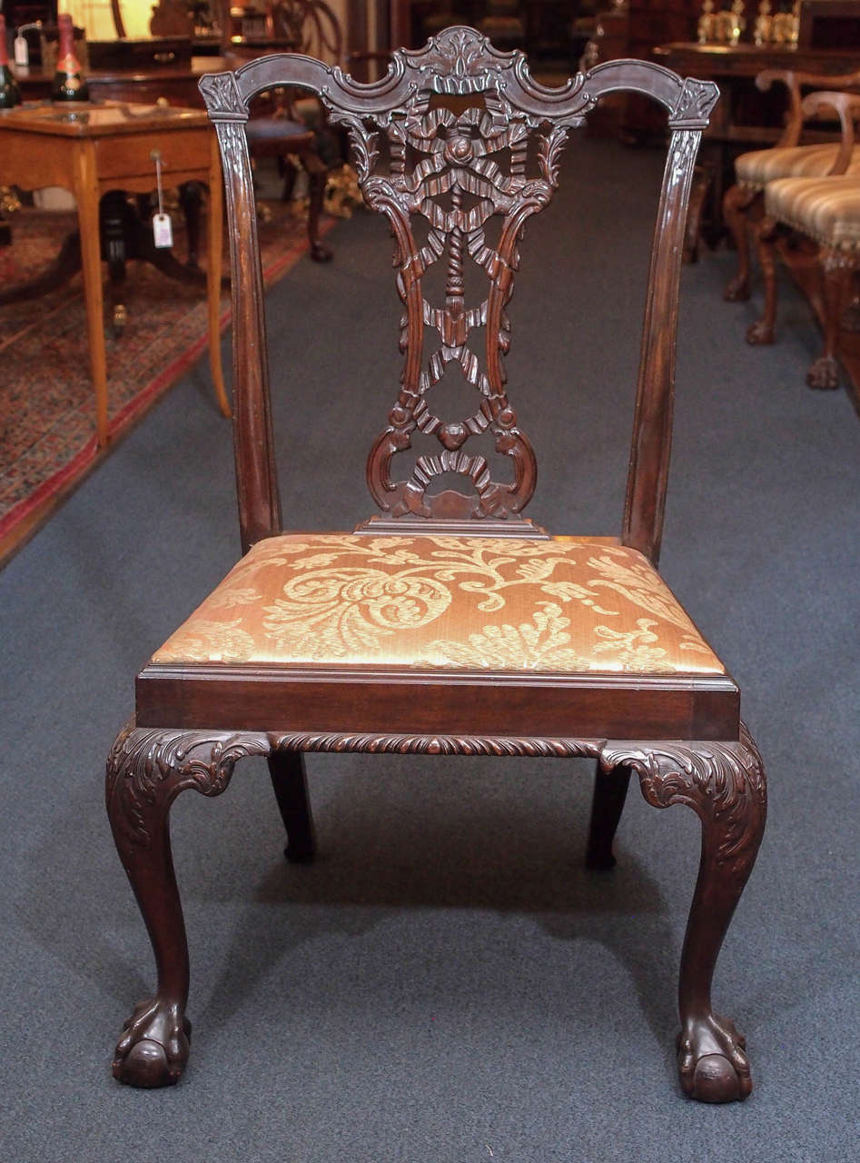 Set of Eight Antique Mahogany Fine 19th Century Ribbon Back Dining Chairs For Sale 5