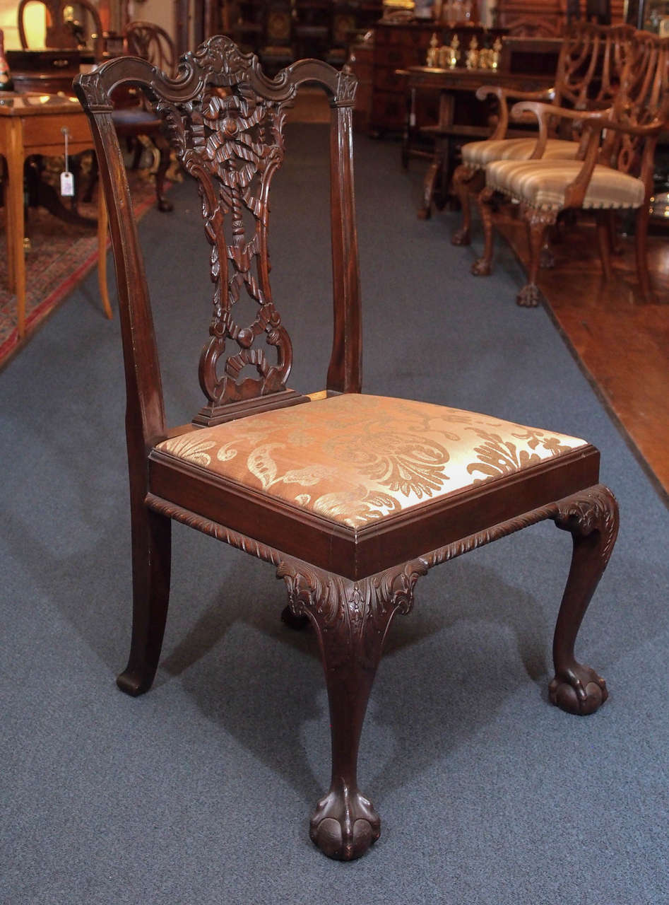 Set of Eight Antique Mahogany Fine 19th Century Ribbon Back Dining Chairs For Sale 6