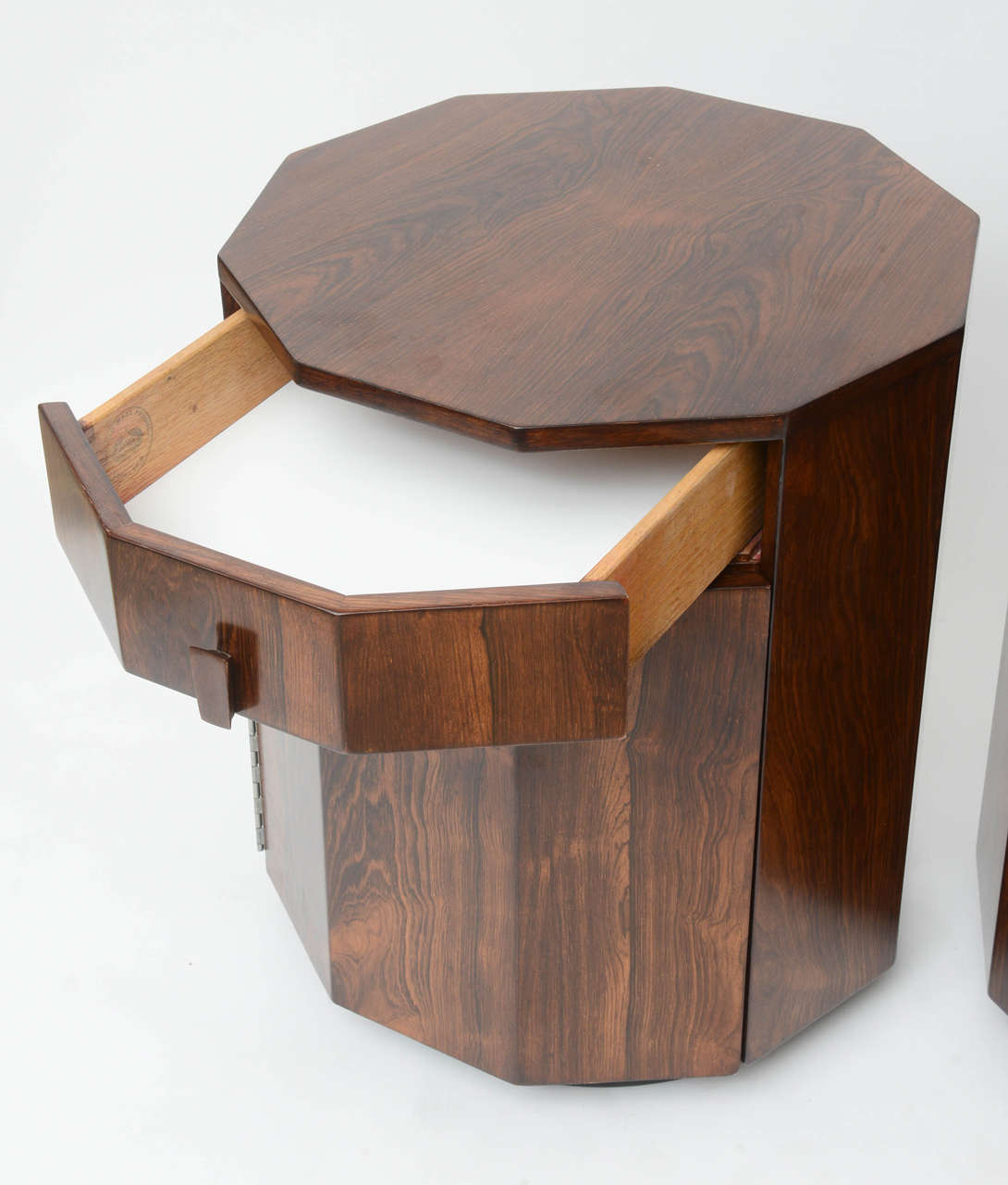 Pair of Harvey Probber Rosewood End Tables with Storage Space In Excellent Condition In North Miami, FL