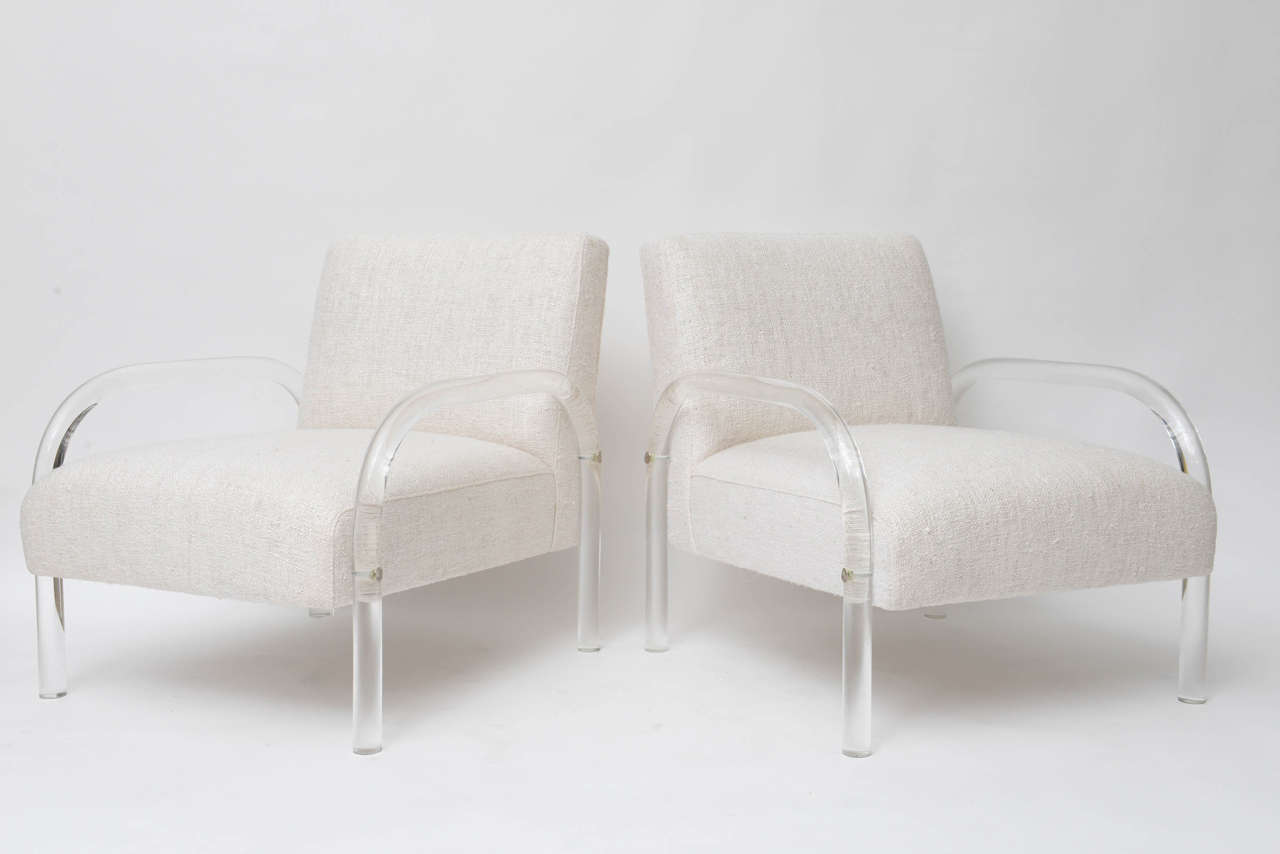 Hollywood Regency Pair of Low-Slung Lucite and Raw Silk Lounge Chairs