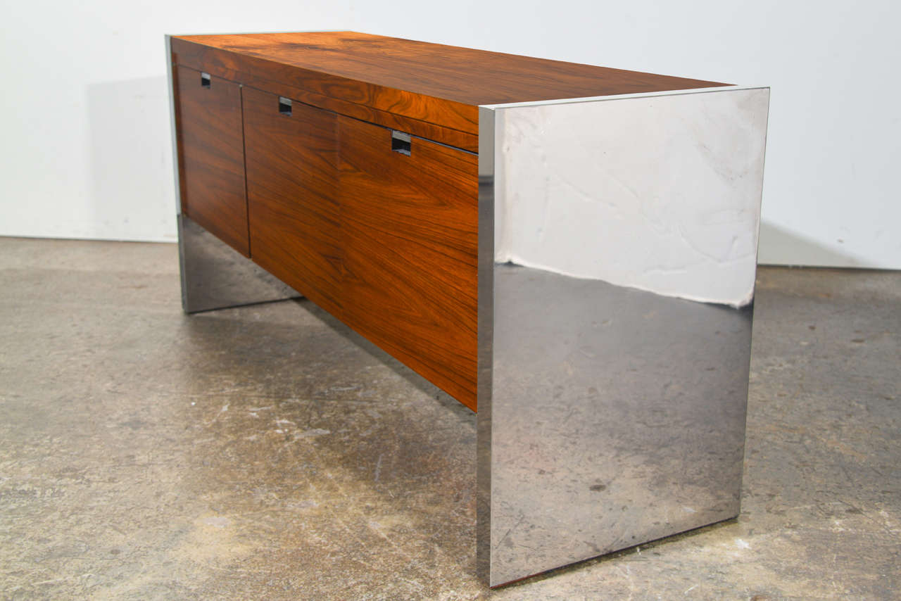 Roger Sprunger Credenza for Dunbar In Good Condition In Dallas, TX