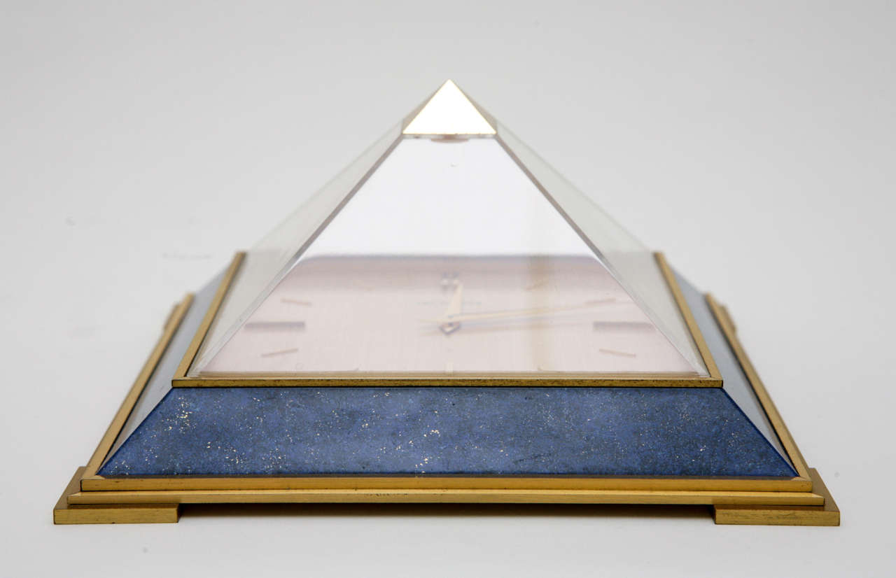 pendule pyramide jaeger lecoultre