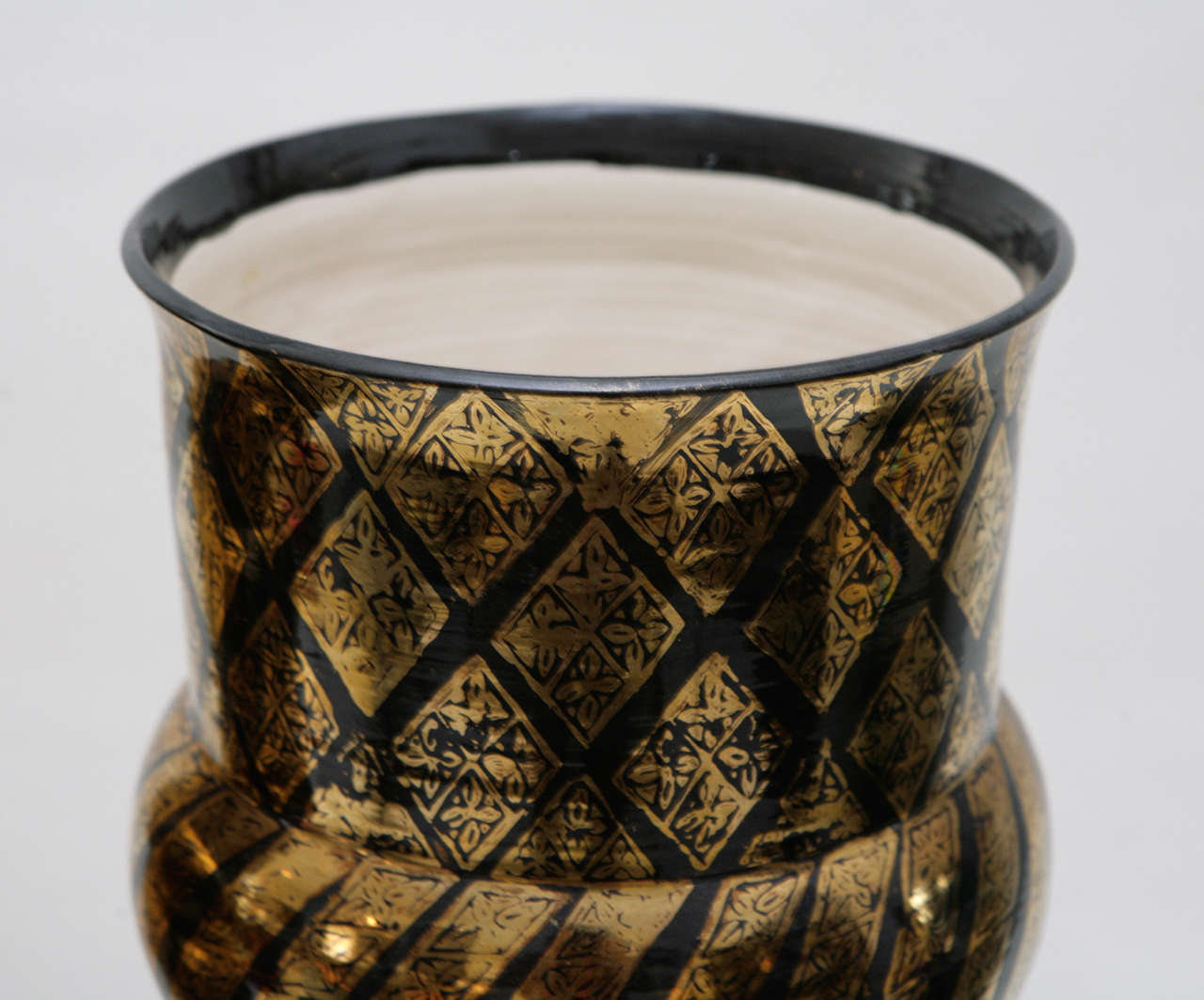 roy hamilton ceramics