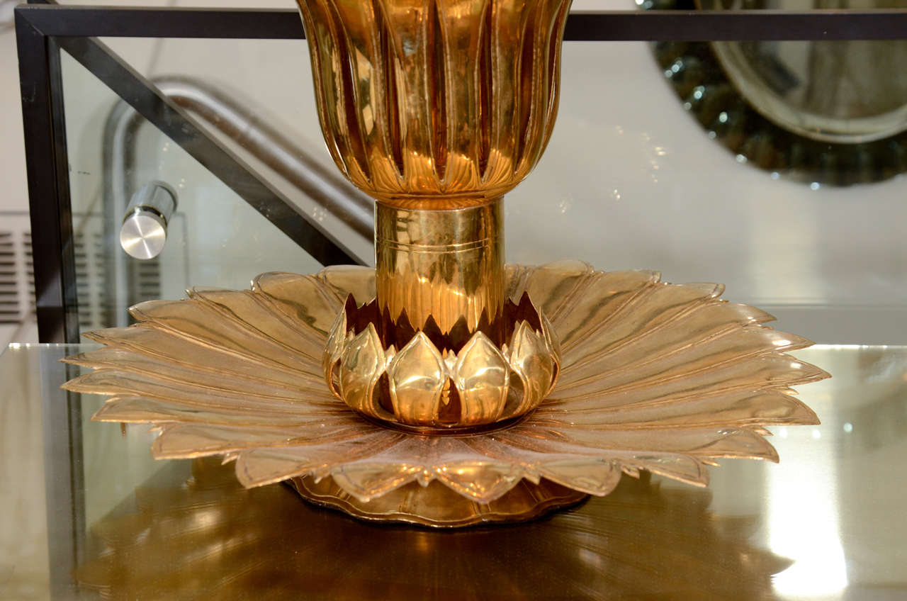 Mid-Century Modern Single Brass Palmette Table Lamp by Feldman For Sale