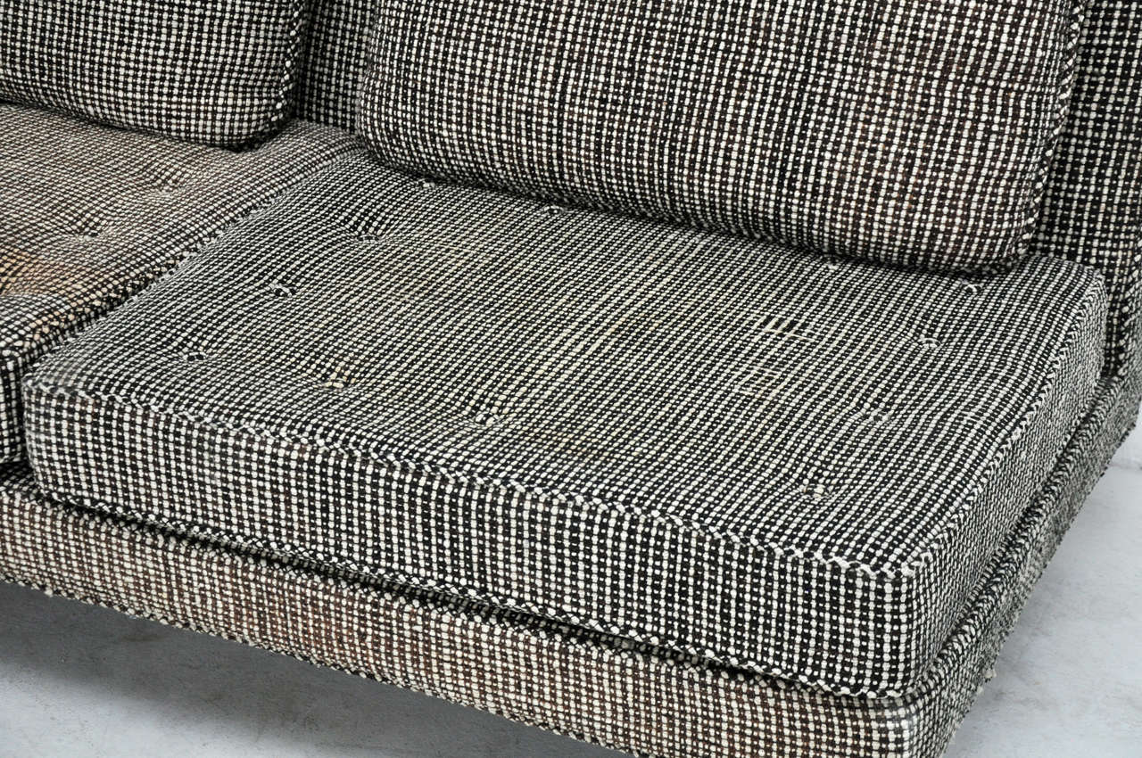 Mid-20th Century Long Sofa Designed by Edward Wormley for Dunbar