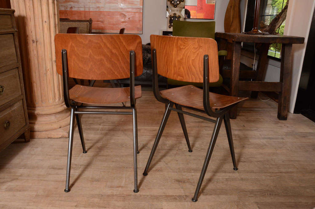 20th Century Set of 8 chairs For Sale