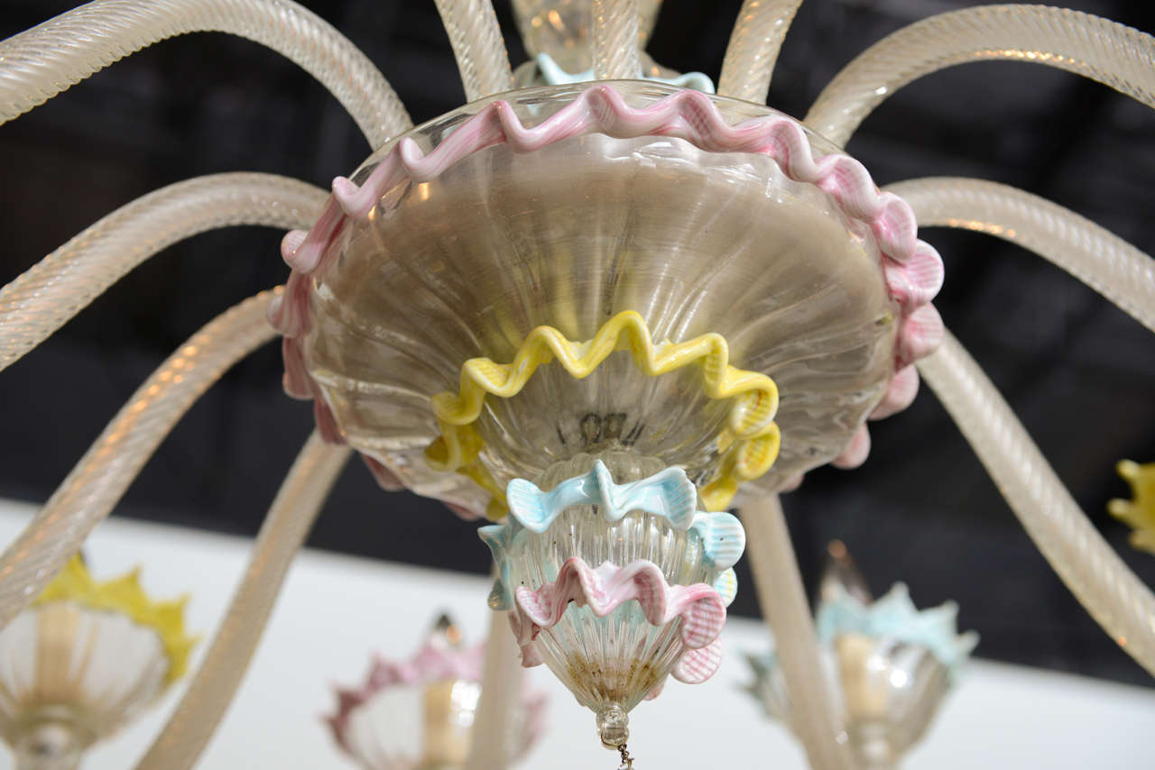 Fine Pair of Barovier & Toso Clear and Colored Glass 12-Light Chandeliers, 1940s For Sale 2