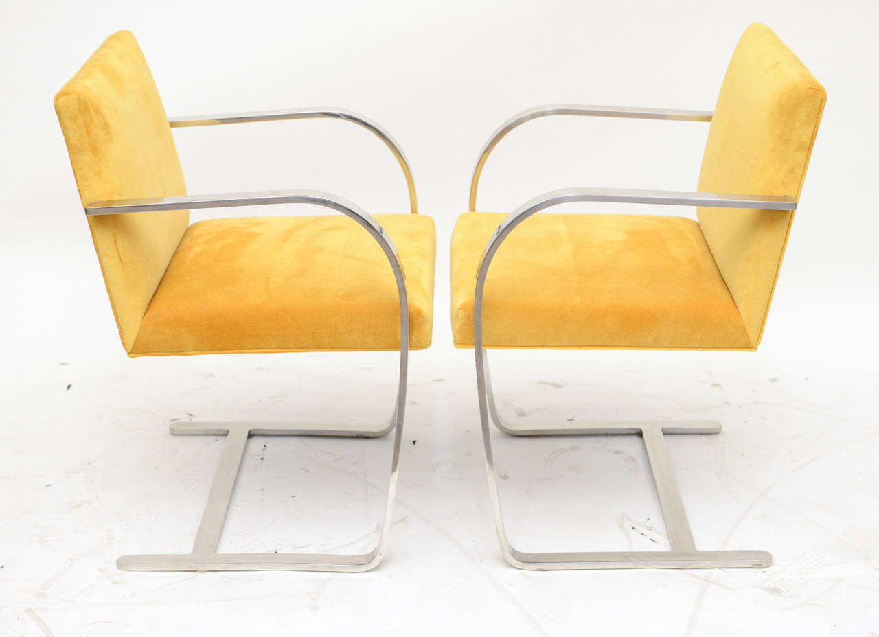 Pair of Ludwig Mies van der Rohe Brno Chairs for Knoll In Excellent Condition In Miami, FL