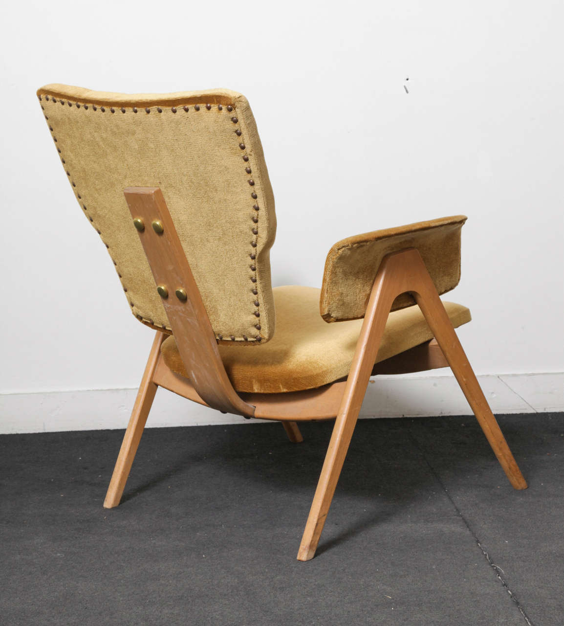 A Pair of Lounge Chairs by Roger Landault In Good Condition In Brussels, BE