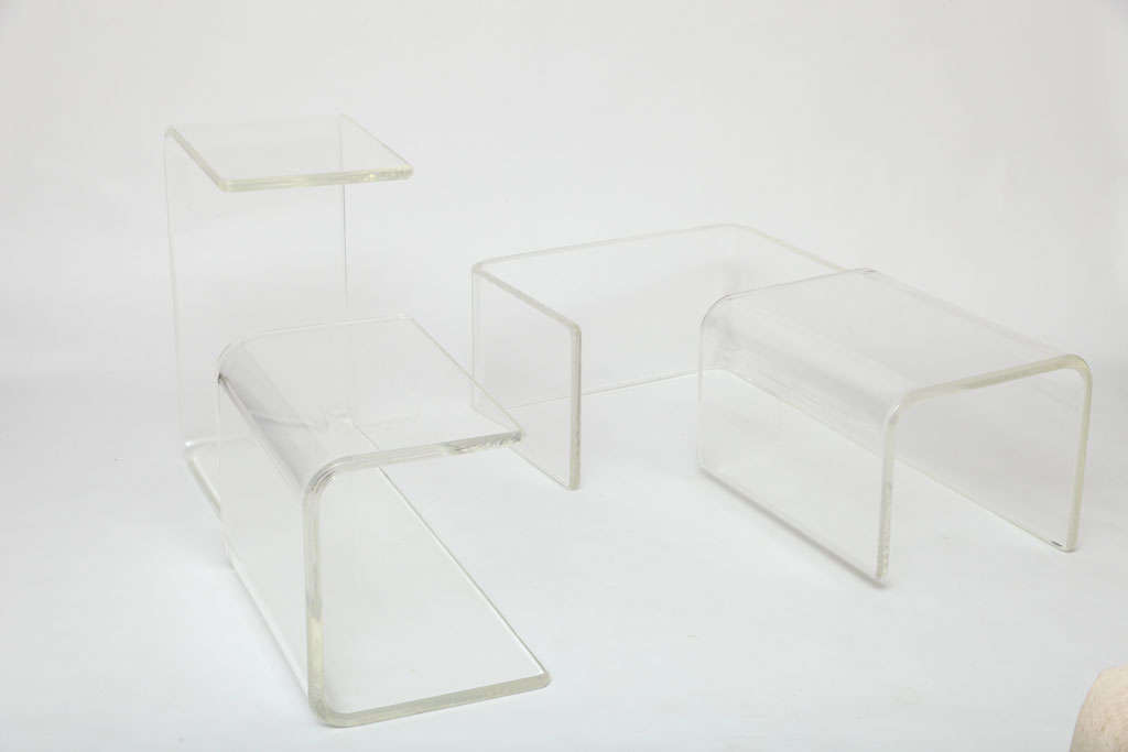 Modular Lucite Tables In Good Condition For Sale In West Palm Beach, FL