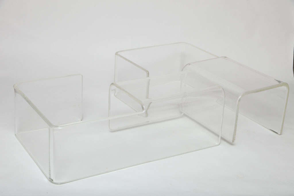 Tables modulaires Lucite en vente 1