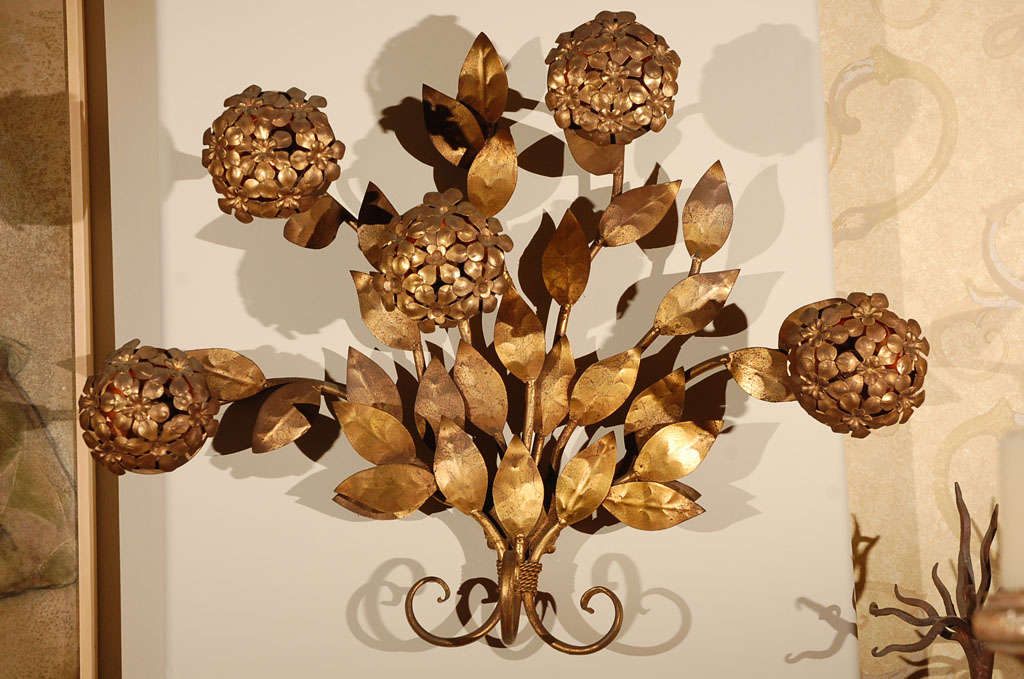 Metal Sculpture of Floral Spray.  5 Large Lighted Hydrangea Like Flowers.