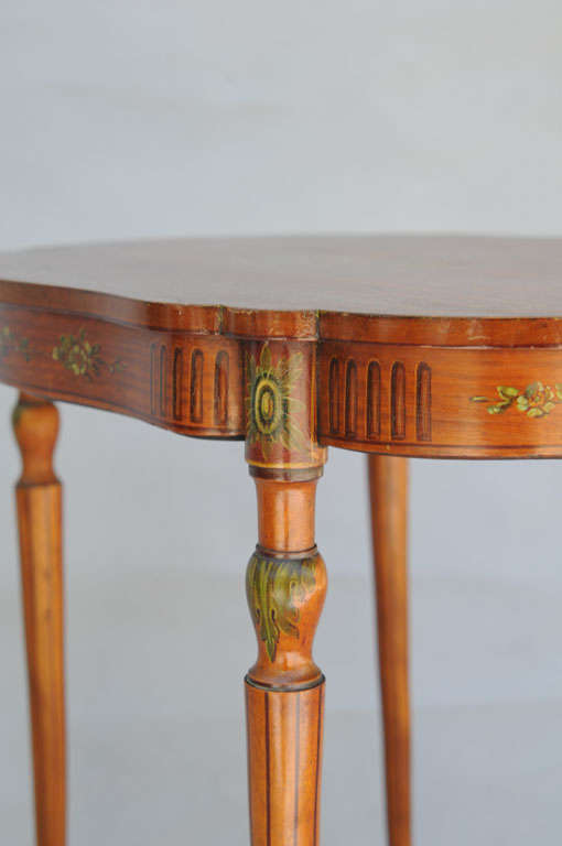 Exquisite Hand Painted Satinwood Table 1