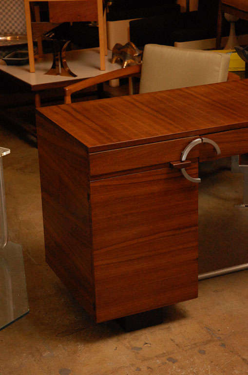 Desk by Gilbert Rohde for Herman Miller in India laurel wood 6