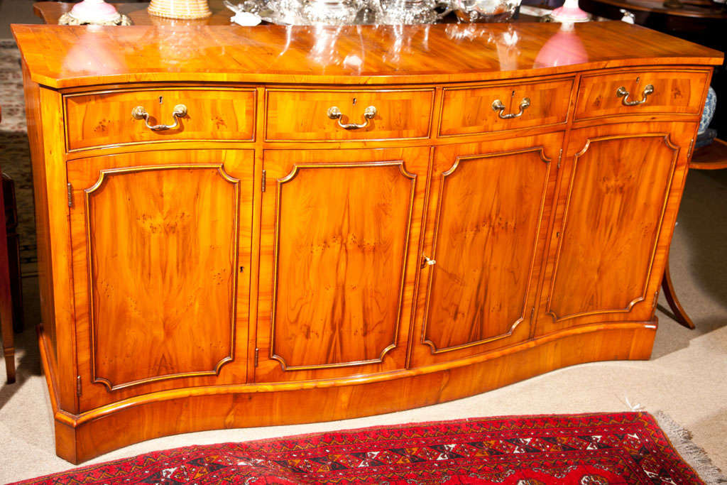 Yew  Wood  Serpentine  Buffet For Sale 5