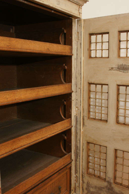 19th Century English Faux Painted Doll House Linen Press In Good Condition In East Hampton, NY