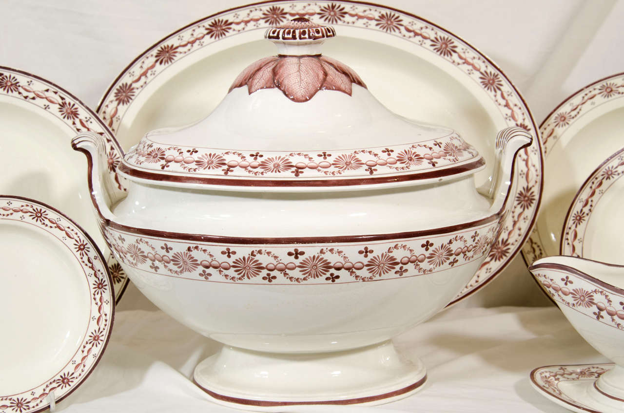 Neoclassical A Set of Dishes: Early 19th Century Sewell Creamware Pottery Dinner Service