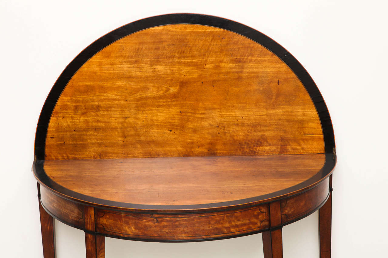 British George III Satinwood and Ebony Inlaid Folding Table For Sale