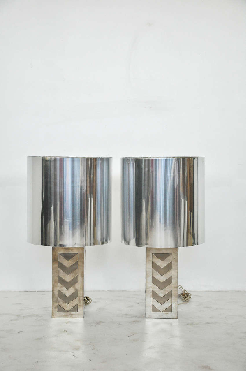 Glamorous 1970s lamps. Made in Italy by Noel BC. Polished 14