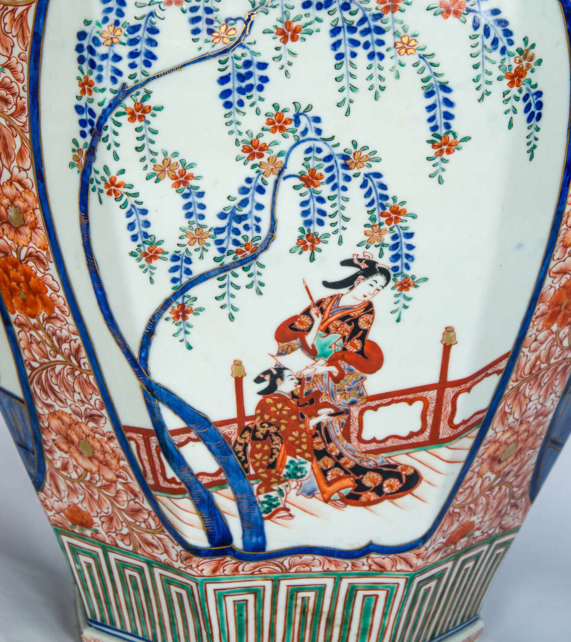 Mid-19th Century Large Pair of 19th century Japanese Imari Vases 32